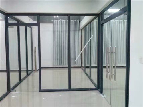 辦公室玻璃隔斷