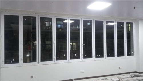 武漢折疊門(mén)窗